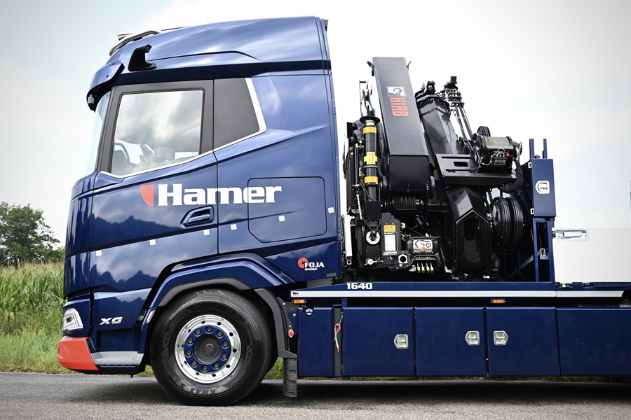 Hamer 5 900 x 600.jpg